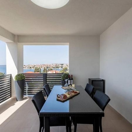 Apartment By Joe Trogir Extérieur photo